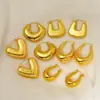 Pendientes Huecos Chapados en Oro de 18 Quilates de Acero Inoxidable Europeos y Americanos Personalizados de Fábrica para Mujer Versátiles de Moda Transfronteriza Pendientes de Acero de Titanio Dongguan