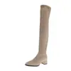 Botas de cano alto 2026 outono e inverno nova moda versátil bico quadrado salto grosso alta elasticidade botas justas para pessoas baixinhas