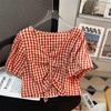 Camisa xadrez estilo vintage Hong Kong com cordão e decote em V, blusa curta cortada feminina, design Sense Loose Slim-fit, camisa de manga curta