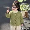 Invierno 2026 Nuevas Llegadas Chaqueta Larga Acolchada Estilo Pequeño Chanel para Niños Niñas Bebé Elegante Flores Pequeñas Ropa Cálida de Algodón Moderna