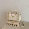 Bolsa de corrente pequena transfronteiriça da moda com padrão de losangos estilo Chanel para mulheres, nova moda de verão 2026, bolsa de ombro leve de luxo em couro macio