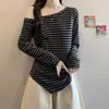 Camiseta Vintage de Manga Longa Plus Size para Mulheres, Novo Estilo de Verão, Ajuste na Cintura, Emagrecedor, Estampa Listrada, Ombro a Ombro, Peça de Roupa Externa