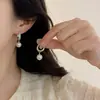 Pendientes de Perlas de Colores Akoya 2026 Estilo Nuevo Pendientes Simples Versátiles para Mujer Clips para Orejas Ganchos para Orejas Colgantes de Perla de Concha