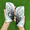 Espinilleras de Fútbol para Adultos y Niños Europeas y Americanas en Stock, Protectores Anticolisión para Entrenamiento de Competición, Rodilleras de Fútbol, Equipo de Protección Deportiva