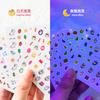 KIO Japonês bonito luminoso unha adesivos morango urso desenho animado animal dinossauro 3d luminoso unha decalques comércio exterior