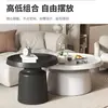 Mesa de centro moderna na cor creme, luxo leve, color block para sala de estar, adequada para apartamentos pequenos, alto apelo estético, versátil, tendência, conjunto de mesas aninhadas estilo bandeja
