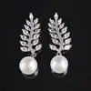 Pendientes de Perla Imitación Elegantes Europeos y Americanos para Celebridades de Internet, Pendientes Simples Largos con Forma de Hoja, Versátiles e7494