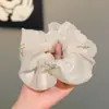 Diadema de Gasa Bordada Floral Blanca Hueso Súper de Hada para Mujer, Goma Elástica de Malla para el Cabello, Accesorio para el Cabello, Nueva Flor Dulce para el Cabello 2026