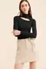 Bestseller Transfronterizo Europeo y Americano Diseño de Moda Body de Cuello Medio Alto Hombro Descubierto para Mujer Elástico de Canalé Ajustado Manga Larga Top Básico