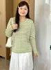 Suéter de punto a rayas con bloques de color adelgazante para mujer talla grande, cuello redondo, estilo otoño 2026, tejido de punto casual holgado para mujeres talla grande