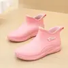 Novas Galochas Impermeáveis para Casais (Homens e Mulheres), Sapatos Impermeáveis, Galochas Antiderrapantes de Cano Curto, Moda Leve, Esportes, Comércio Exterior Coreano, Atacado