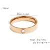 Luxo Leve, Simples e Fashionável Estilo Cool do Instagram Anel Feminino Trevo de Quatro Folhas Coração Diamante Aço Inoxidável Banhado a Ouro 18K
