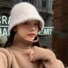 Sombrero de cubo de peluche de conejo de metal para mujer, otoño e invierno, con cara mostrada, pequeño sombrero de cuenca con cúpula peluda, cara mostrada, versión coreana, sombrero de pescador