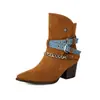 Botas Western de Cowboy Femininas Camurça Retrô Bico Fino Salto Grosso Salto Alto Fivela de Corrente Slip-On Botas Curtas Femininas Cano Curto