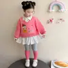 Conjunto Infantil Cartoon Primavera 2026 Novo Estiloso Casual Duas Peças Leggings Fofas para Bebê Primavera e Outono