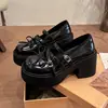 Zapatos de Cuero Bajos para Mujeres Menudas, Estilo Mary Jane que Aumenta la Altura, Nuevos Zapatos Retro Elegantes Verano 2025 para Combinar con Faldas, Zapatos Planos para Mujer