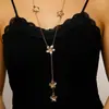 Collar de Metal con Flor en Forma de Y Transfronterizo Europeo y Americano, Collar Largo de Flor con Colgante de Lujo Ligero, Accesorio Versátil Estilo Vacaciones