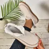 Zapatos de algodón cálidos para mujer para exportación, talla grande, suela plana, color liso, nuevo estilo de invierno 2026 con forro de felpa añadido para mayor calidez