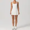 Vestido esportivo costas nuas estilo europeu e americano para mulheres, saia plissada anti-exposição para yoga, saia de tênis de secagem rápida para atividades ao ar livre, atacado