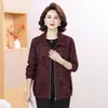 Nueva moda de otoño, chaqueta jacquard para mamá, abrigo superior grueso casual holgado elegante para mujeres de mediana edad y mayores