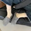 Pantuflas peludas para mujer, de suela gruesa, forradas de polar, puntera cerrada, tipo slip-on, para uso en exteriores, nuevo estilo de moda 2026 para otoño e invierno, Boken