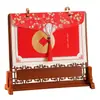 2027 Año del Cordero Estilo Nacional Sobre Rojo Calendario de Escritorio de Madera Personalización Calendario Mensual de Escritorio Calado Set de Caja de Regalo con Borla Estilo Chino Nuevo