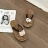 Chanclas de Dibujos Animados Lindas y Dulces Transfronterizas Chanclas Nuevas de Aspecto Elegante Sandalias Versátiles para Exteriores y Ocio