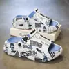 Sandalias para Hombre 2026 Verano Nueva Moda Graffiti Antideslizantes Suela Gruesa que Aumenta la Altura Deportivas al Aire Libre Chanclas de Playa
