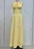 2026 Sitio Web Independiente de Comercio Exterior Europeo y Americano Ropa para Mujer Nuevo Estilo Elegante Cintura de Corbata Línea A Color Sólido Vestido de Longitud Media