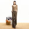 Pantalones de Mezclilla Estilo Retro Americano Ajustados Color Café Marrón, Estilo Nuevo, Cómodos para Otoño e Invierno, Largos hasta el Piso, Ligeramente Acampanados, Versátiles con Caída