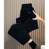 Pantalones bombachos de pana versátiles y elegantes con forro polar para mujer, para otoño e invierno, estilo commuter, versión coreana, pantalones largos casuales que estilizan