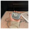 2025 Nueva Cadena de Cintura para Bolsos de Celebridades de Internet para Mujer Cinturón de Cadena Decoración con Letra D Bolso Pequeño Mini Bolso de Cintura Pequeño para Jeans