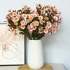 Ramo de Flor Artificial Individual de Manzanilla Flor de Seda Arreglo Floral para Sala de Estar Dormitorio Flor de Interior al por Mayor Flor Artificial de Margarita Pequeña