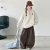 Conjunto de Primavera e Outono para Meninas 2026 Novo Estilo: Conjunto de Duas Peças: Calça Casual da Moda e Moletom Polo Listrado para Meninas Mais Velhas