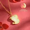 Collar de cumpleaños del Año del Dragón para mujer, cadena de clavícula de nicho de lujo ligero, colgante de jade hetiano del dragón del zodíaco 2024, regalo de cumpleaños