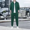 Novo Conjunto Esportivo Casual de Moda com Gola Alta Duas Peças Primavera e Outono Terno Esportivo Jaqueta Esportiva Listrada Masculina Tendência
