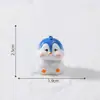 Nuevo producto transfronterizo: adorables figuras de Santa Claus y pingüinos para paisajes en miniatura, decoraciones DIY, accesorios para bolas de cristal y pequeños adornos