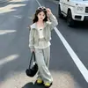 Conjunto para niña: Nuevo Conjunto de Dos Piezas de Moda para Primavera y Otoño: Sudadera con Capucha y Chaqueta con Adorno de Encaje Dulce y Pantalones Casuales