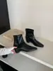 Botines de tacón grueso con punta cuadrada estilo coreano First Encounter Season para mujer, colección otoño/invierno 2026, botas elegantes y estilizadas, versátiles con cremallera trasera, botines de moda