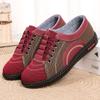 Zapatos de Tela Nuevo Otoño Invierno Beijing Antiguo para Mujer Ligeros Antideslizantes Tacón Plano Zapatos de Leche Suela Suave Cómodos Zapatos para Mamás de Mediana Edad y Adultas Mayores