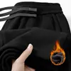 Tendência da Moda Outono e Inverno Masculina Versátil com Caimento Plus Velvet Calças Esportivas Masculinas Adolescentes Veludo Cotelê Grosso Calças de Pernas Largas