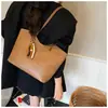 Bolso Tejido para Mujer 2025 Otoño Nuevo de Moda Estilo Coreano Bolso Tote Simple Gran Capacidad para Hombro Bolso de Cubo para Viajes