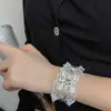 Pulseira de Renda Estilo Palácio Retrô com Diamantes para Mulheres, Luxo Leve, Sensação de Alto Padrão, Design de Nicho, Abertura Ajustável
