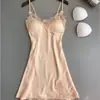 Fabricante Feminino Novo Primavera e Outono Sexy Estampado Europeu e Americano Pijama Novo Saia Seda Tamanho Grande Solto Sexy Camisola com Bojo