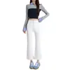 Naranja joven # Colección de otoño: Jeans de mezclilla acampanados, ajustados, que realzan la figura y elegantes para mujer, con un diseño de cintura alta de moda y un corte cropped versátil.