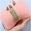 [1 Peça] Porta-Sabonete Elástico + Esponja de Banho Bucha Antiderrapante Esfoliante Organizador Corda para Pendurar Ajustável Adequado para Banheira Chuveiro Design Rosa Azul Padrão Universal Barra de Sabão Área Molhada Solução de Armazenamento Higiênico