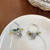 Pendientes de Borla Metálica con Cuentas de Estilo Festivo Fresco y Diseño Único, Pendientes Dulces y de Nicho con un Toque de Lujo Ligero y de Gama Alta para Mujer