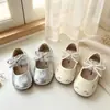 Zapatos Mary Jane bordados, dulces y bonitos, para niñas, nueva colección primavera/otoño 2026, suela suave, con malla y diseño estilo princesa, versátiles zapatos de piel