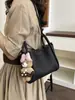 Bolsos de Mujer de Moda Este Año 2026 Nuevos Bolsos de Mano de Nicho Súper Populares con un Toque de Alta Gama Bolsos Versátiles de Hombro y Cruzados