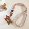 Lindo e Alegre Pingente de Urso Marrom de Maçã Capa de Celular Cordão Longo Cruzado Pingente Mochila Versátil para Meninas